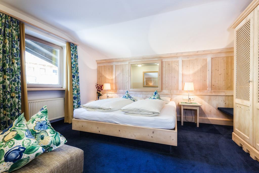 Apartments Margarethe Neukirchen am Grossvenediger Phòng bức ảnh
